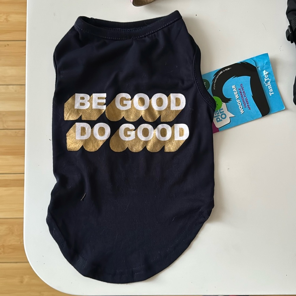 Dog tee